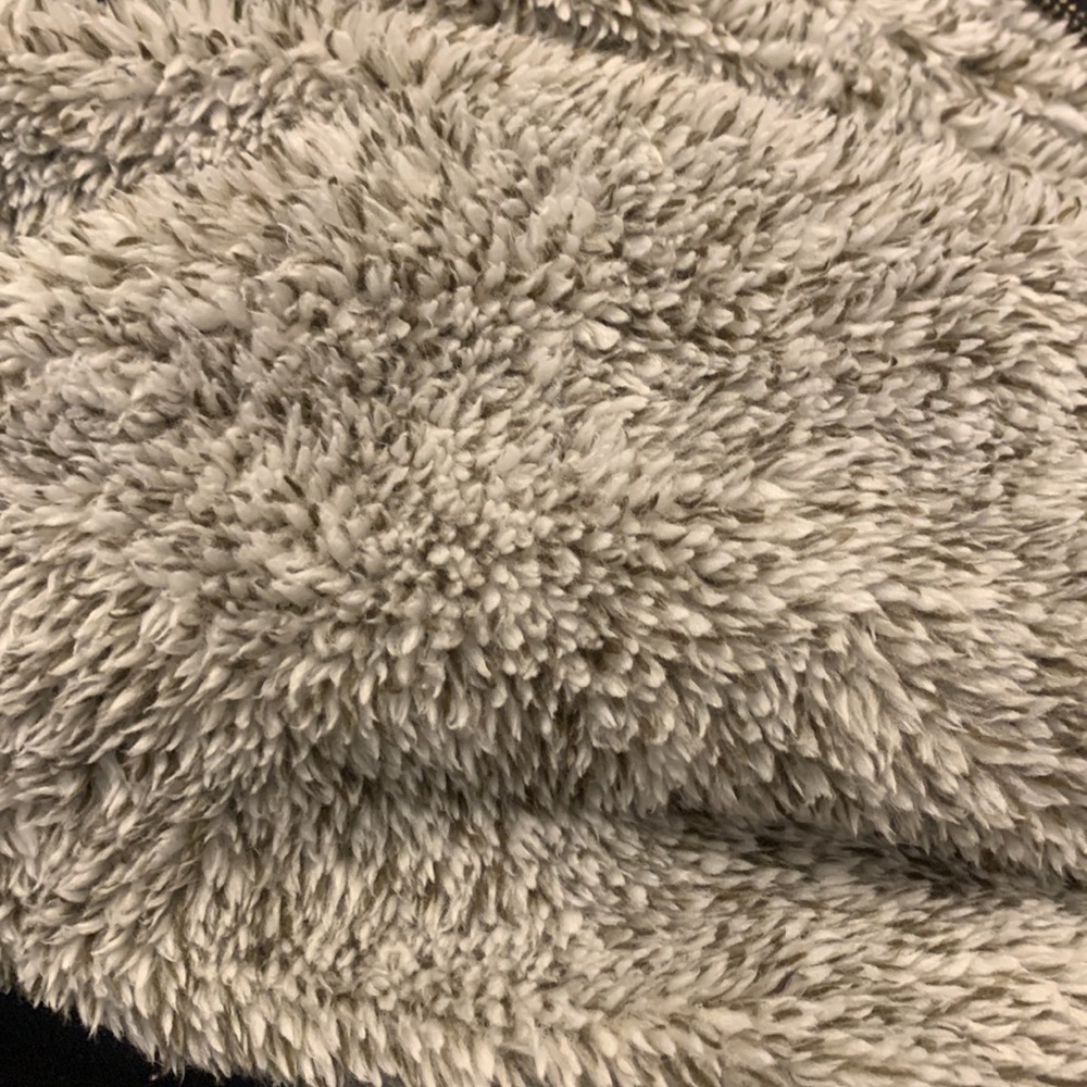 Fuzzy brown/white jacket - Picture 5 of 6